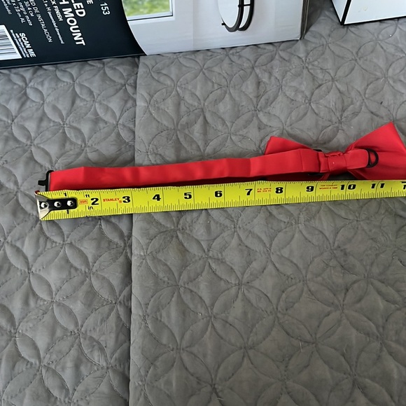 Costume Magician top hat w/ satin cummerbund, red bow tie , white gloves & wand - Picture 5 of 13